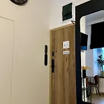 Apartament 9 By Hidden Garden Lägenhet *