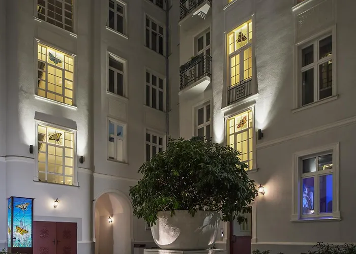 Apartament 9 By Hidden Garden Lägenhet Łódź